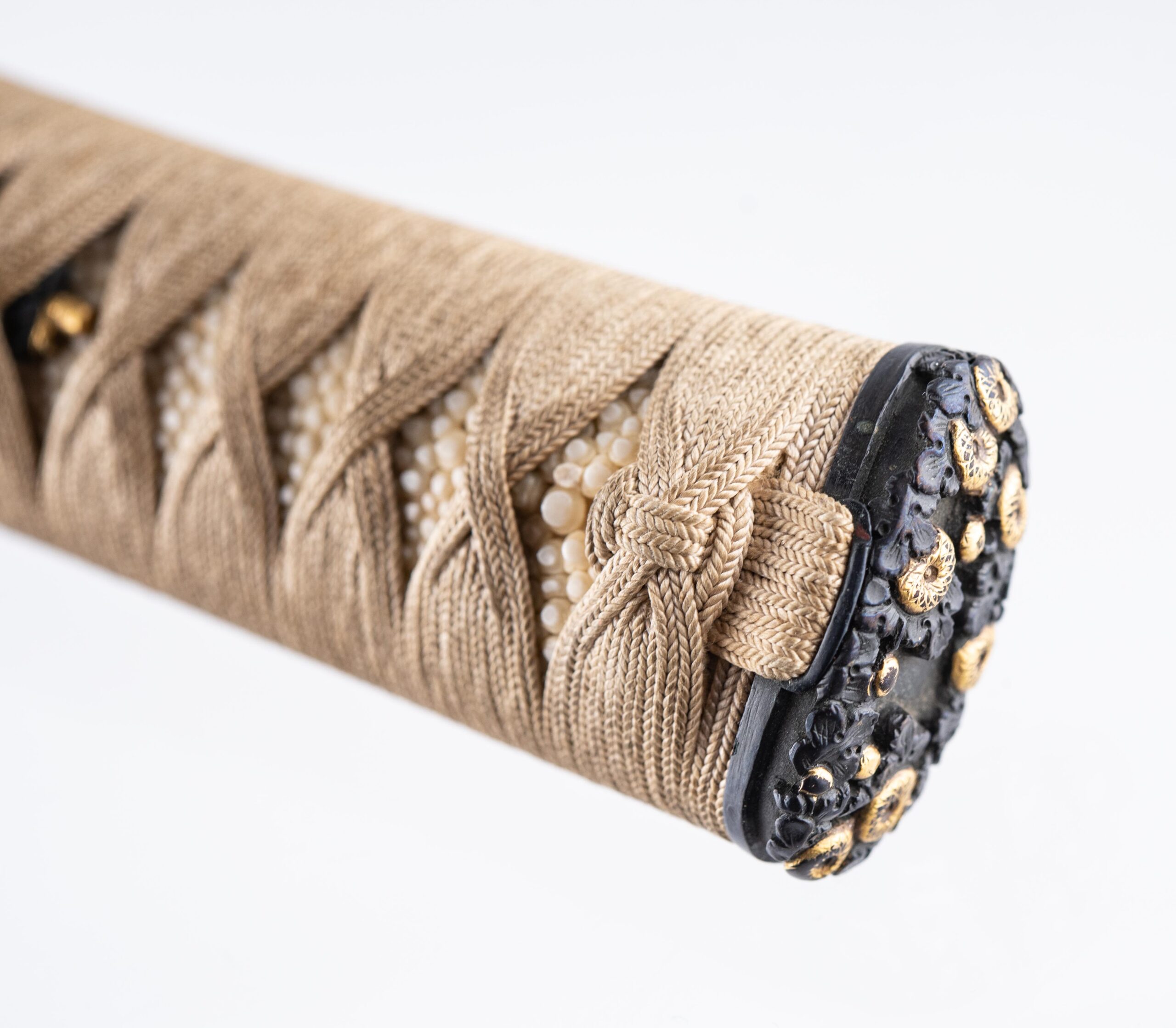 Joshu Fushimi-ju Kanetsune Wakizashi with O-kissaki, Shirasaya and Koshirae – NBTHK Hozon - Image 29